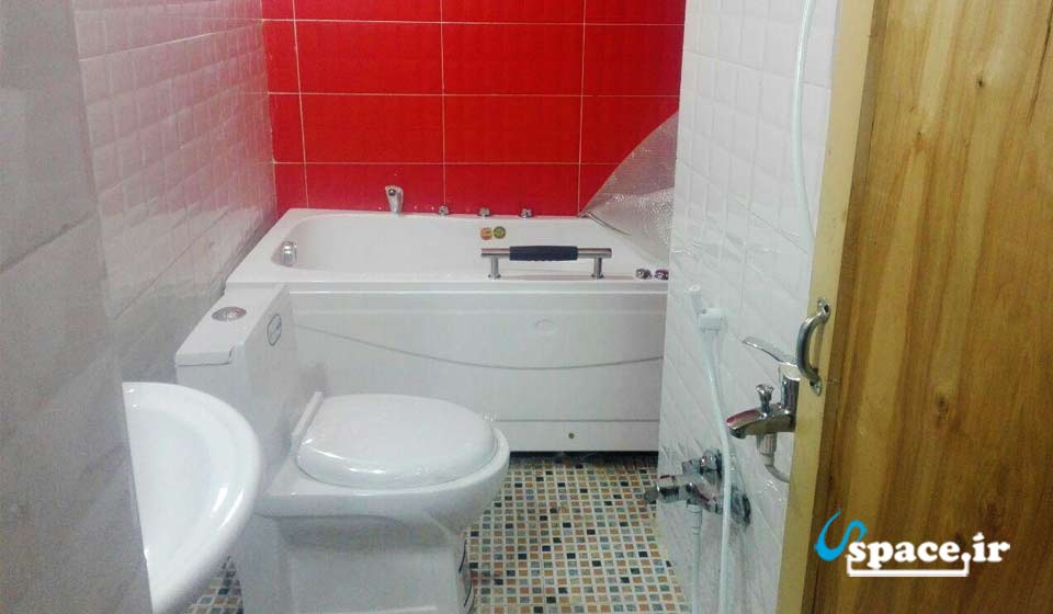 توالت و حمام اقامتگاه بوم گردی کلبه باغ - بجنورد - خراسان شمالی